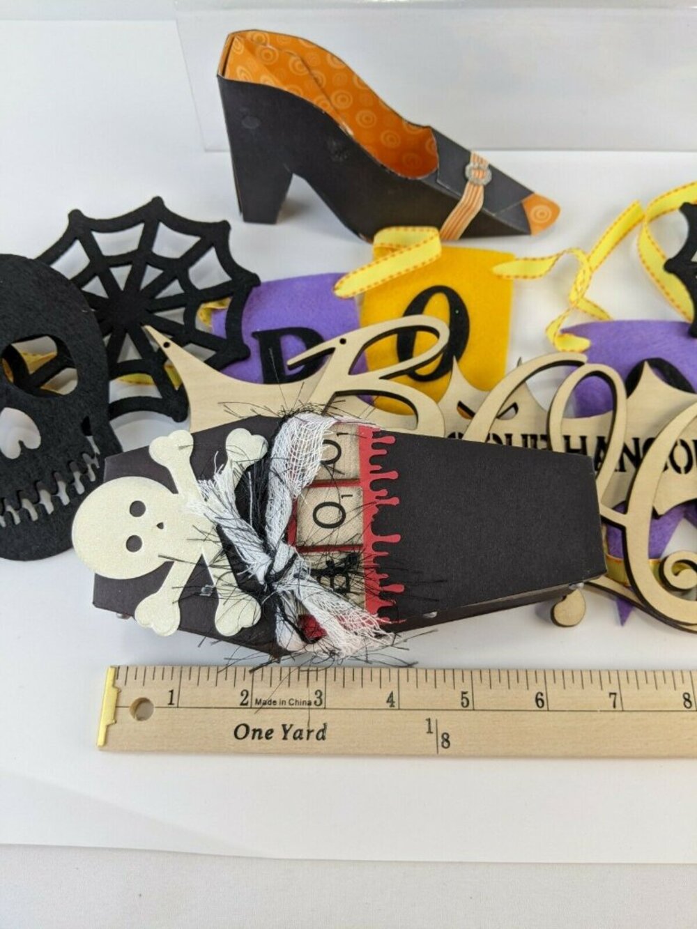Halloween Wreath Ribbon 2.5x10 w/ 2 wood decor 2 cardboard decor Boo Banner New - Picture 8 of 10